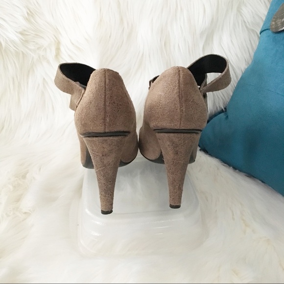 NWOT 7 For All Mankind Suede Pumps - Picture 3 of 6